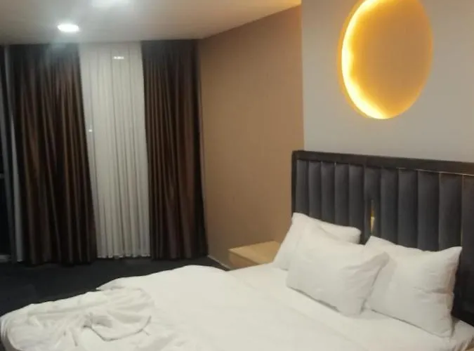 Marit Blue Otel